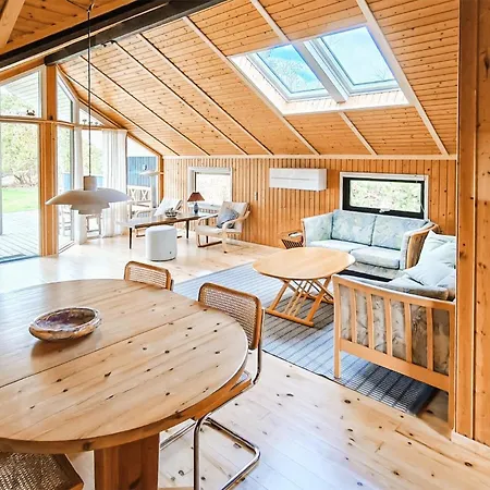 3 Bedroom Gorgeous In Vaeggerlose Bøtø By