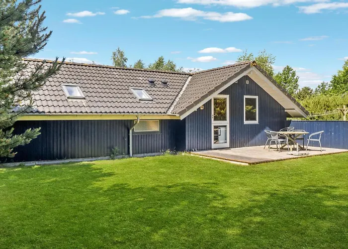 3 Bedroom Gorgeous In Vaeggerlose * Bøtø By